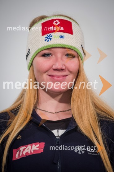 Iva Polanec, deskarka na sneguDeskanje na snegu - člani slovenske reprezentance 2013/2014
