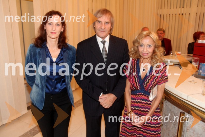 Saša Pavček, igralka; dr. Dušan Radonjič, nekdanji prorektor Univerze v Mariboru; soproga Tanja48. Borštnikovo srečanje 2013, otvoritev festivala