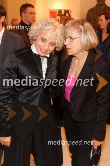 Alja Predan, umetniška direktorica Festivala Borštnikovo srečanje; Minu Kjuder, igralka48. Borštnikovo srečanje 2013, otvoritev festivala