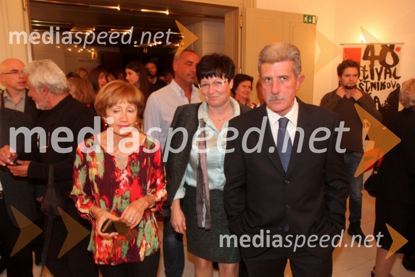 Sonja Cotar ; Irena Polak Fištravec; Drago Cotar, nekdanji predsednik uprave Zavarovalnice Maribor48. Borštnikovo srečanje 2013, otvoritev festivala