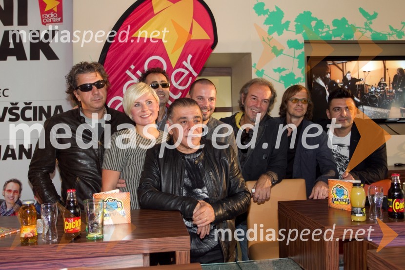 Parni Valjak; Ana Praznik, moderatorka; Štefko Bratkovič, moderatorParni valjak napoveduje slovensko koncertno turnejo