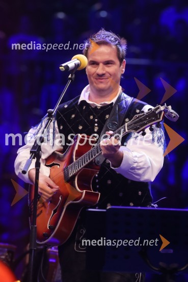 Peter Oset, član skupine ModrijaniNoč Modrijanov 2013