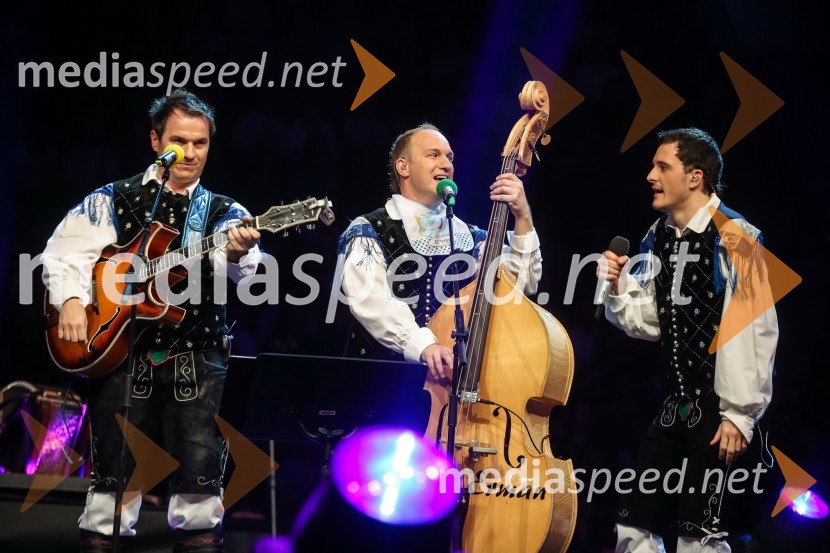 Peter Oset; Franjo Oset;&nbsp;Blaž Švab, člani skupine ModrijaniNoč Modrijanov 2013