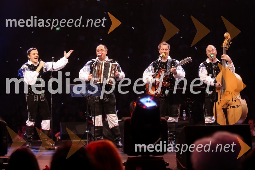 ModrijaniNoč Modrijanov 2013