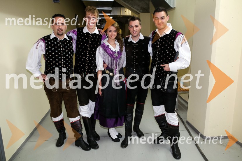 Ansambel Roka ŽlindreNoč Modrijanov 2013