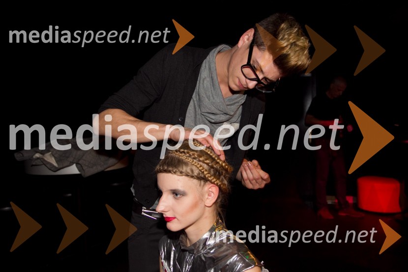 Ana Cvetičanin, model; Žiga AbramČokoladna modna revija Čokoljana