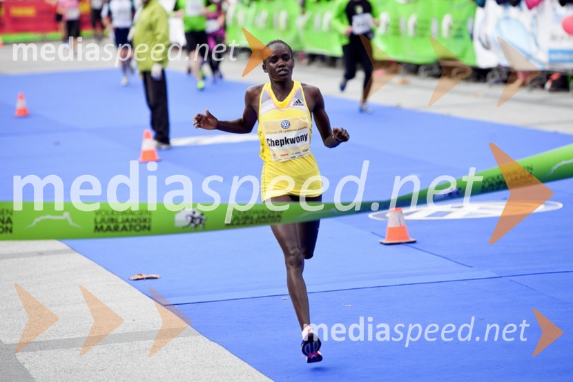 Caroline Chepkwony,&nbsp;zmagovalka v teku na 42km18. Ljubljanski maraton 2013