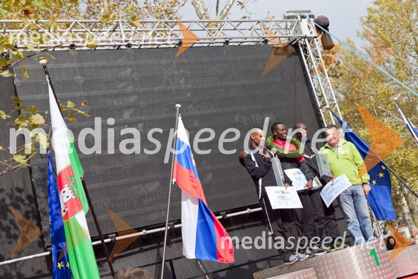 Deribe Robi, 2. mesto v teku na 42km; Mulugeta Wami, zmagovalec v teku na 42km;&nbsp;Julius Chepkwony, 3.&nbsp;mesto v teku na 42km;&nbsp;Zoran Jankovič, župan Mestne občine Ljubljana18. Ljubljanski maraton 2013
