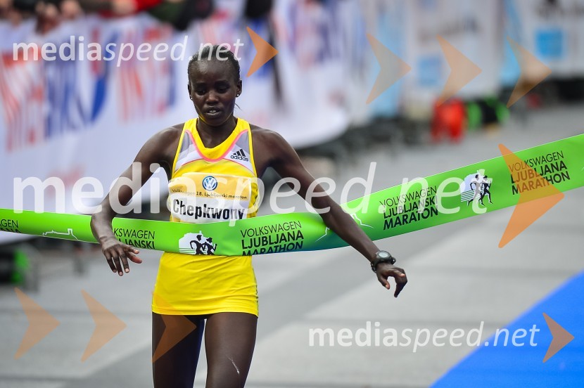 Caroline Chepkwony,&nbsp;zmagovalka v teku na 42km18. Ljubljanski maraton 2013