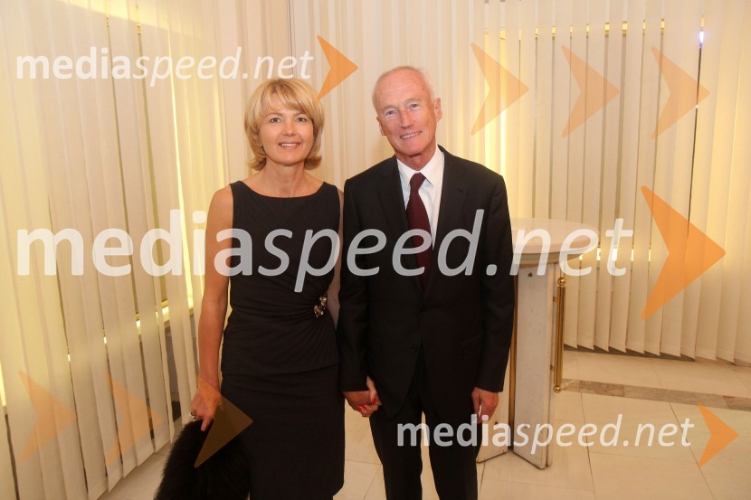 Nevenka Črešnar Pergar, lastnica in direktorica podjetja NP Consulting; Janez Pergar48. Borštnikovo srečanje, zaključek in podelitev Borštnikovega prstana