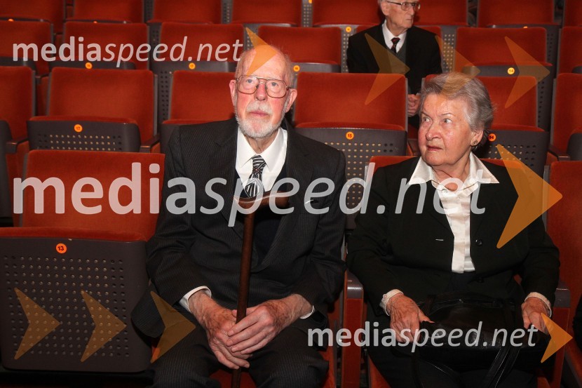 Aleksander Valič, igralec in dobitnik Borštnikovega prstana 2008; soproga Dana Valič48. Borštnikovo srečanje, zaključek in podelitev Borštnikovega prstana