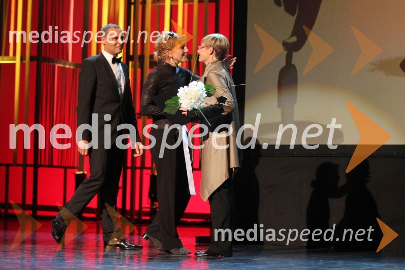 Barbara Hieng Samobor, direktorica MGL; Danilo Rošker, direktor SNG Maribor; Barbara Orel48. Borštnikovo srečanje, zaključek in podelitev Borštnikovega prstana