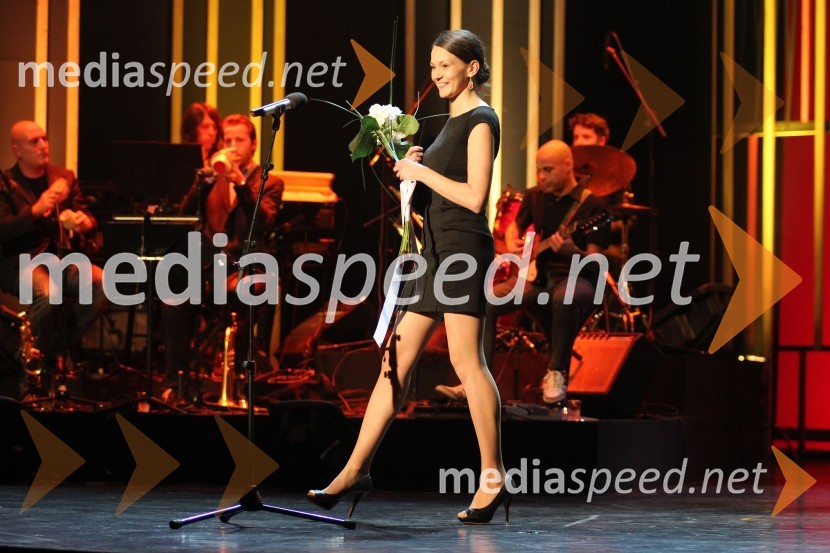 Tina Gunzek, igralka48. Borštnikovo srečanje, zaključek in podelitev Borštnikovega prstana