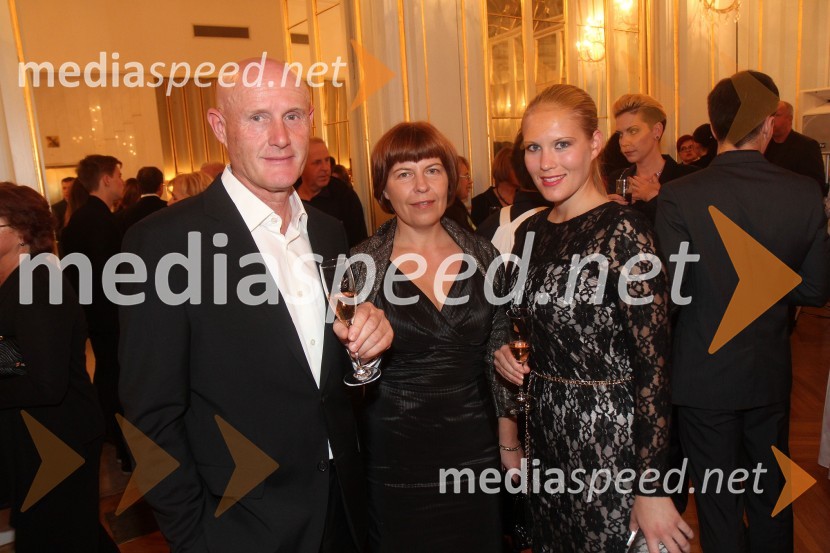 Emil in Bojana Šarkanj, lastnika Galerije Hest; Tajda Šarkanj48. Borštnikovo srečanje, zaključek in podelitev Borštnikovega prstana