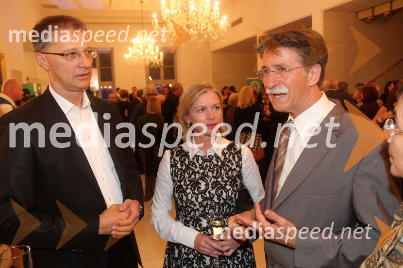 Igor Lukšič, predsednik SD; dr. Marta Macedoni Lukšič, pediatrinja; Jožko Čuk, direktor SNG Nova Gorica48. Borštnikovo srečanje, zaključek in podelitev Borštnikovega prstana