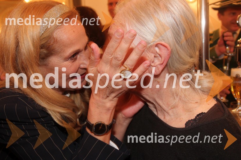 Olga Kacjan, igralka in dobitnica Borštnikovega prstana  2013; Štefka Drolc, igralka in dobitnica Borštnikovega prstana 198348. Borštnikovo srečanje, zaključek in podelitev Borštnikovega prstana