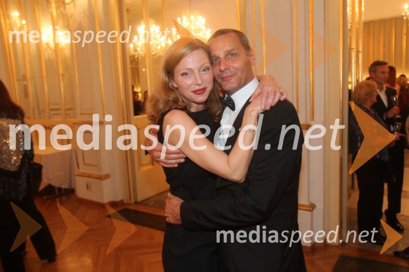 Nataša Matjašec Rošker, igralka; soprog Danilo Rošker, direktor SNG Maribor48. Borštnikovo srečanje, zaključek in podelitev Borštnikovega prstana