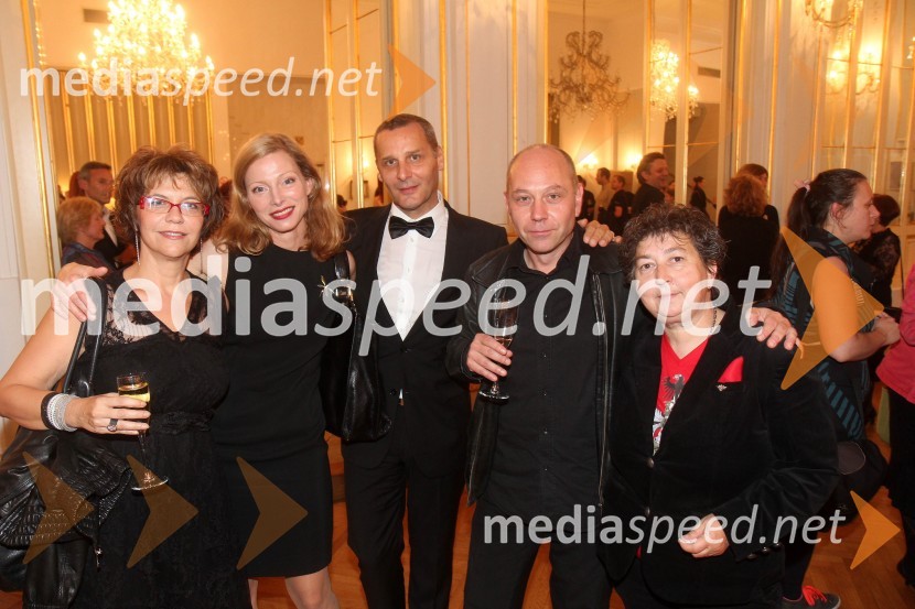 Željka Udovičić, dramaturginja; Nataša Matjašec Rošker, igralka; soprog Danilo Rošker, direktor SNG 
Maribor; Milko Lazar, skladatelj; Dragica Petrovič, režiserka, 
producentka48. Borštnikovo srečanje, zaključek in podelitev Borštnikovega prstana