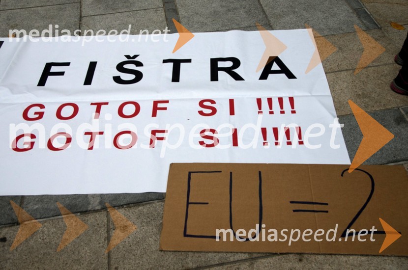 Protesti proti vladi v MariboruProtesti proti vladi v Mariboru