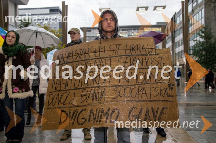 Protesti proti vladi v MariboruProtesti proti vladi v Mariboru