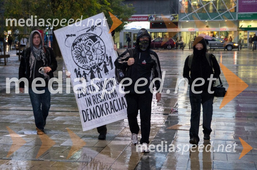 Protesti proti vladi v MariboruProtesti proti vladi v Mariboru