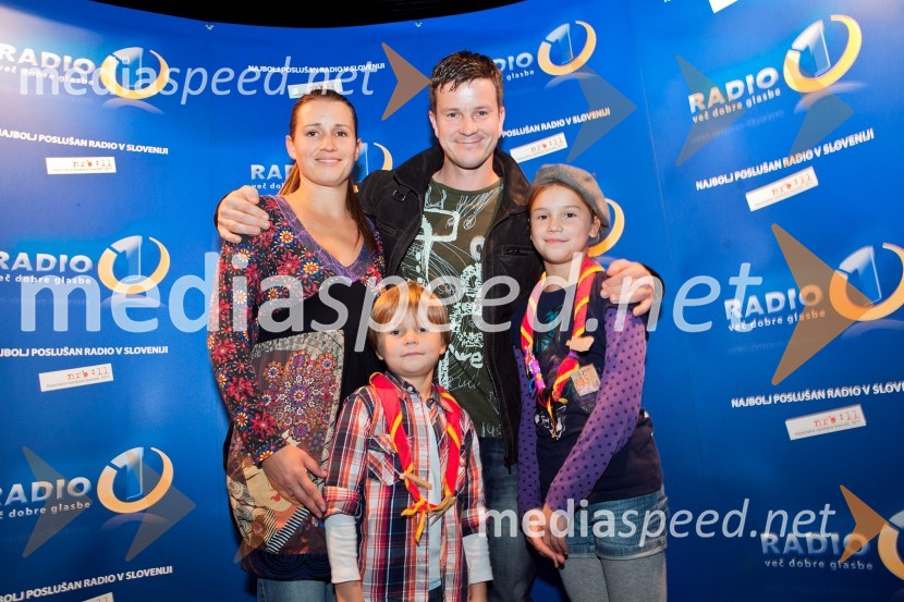 Lara Romih; sin Dan Romih; Boštjan Romih, igralec in voditelj; hči Rosa RomihGremo mi po svoje 2, premiera filma