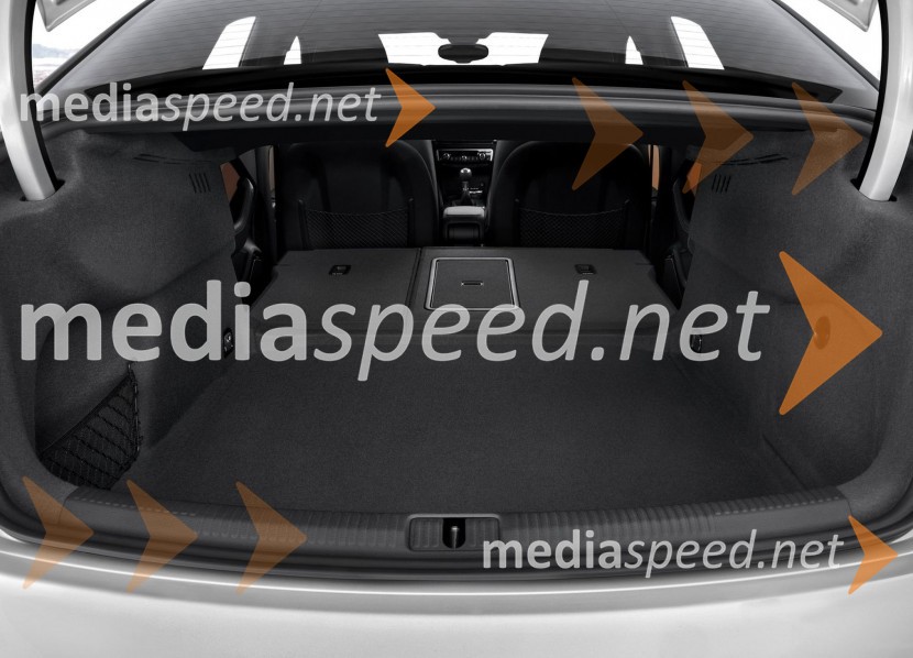 prtljažnik je največji v družini A3Audi A3 limuzina, slovenska predstavitev