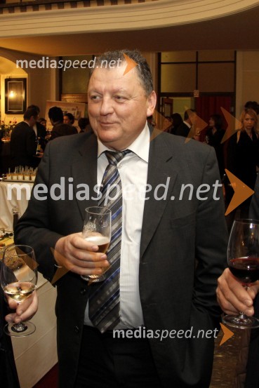 Janko Turnšek, Elektro Turnšek (44. mesto na lestvici najbogatejših Slovencev)Najbogatejši Slovenci 2013 po lestvici Manager