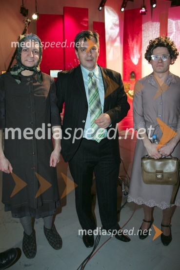 Marjan Šarec, imitator v vlogi Grete, Janez Dolinar, napovedovalec in Jure Godler, imitator v vlogi Milke13. festival Polka in valček