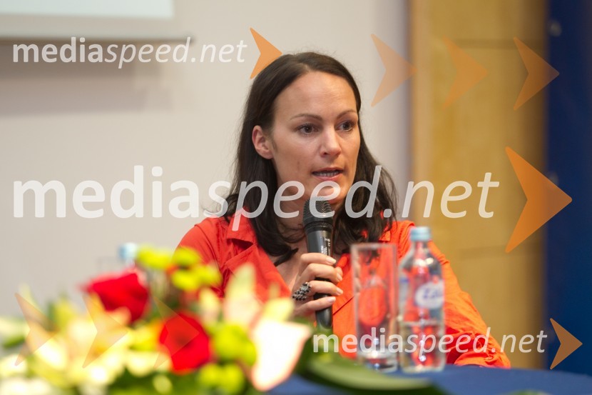 Teja Breznik Alfirev , S&TSlovenska konferenca za odnose z javnostmi, 17. SKOJ 2013, 2. dan