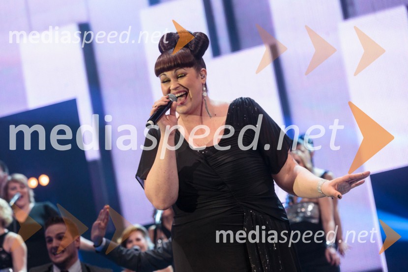 Aleksandra Lamut, članica skupine Perpetuum JazzilePerpetuum Jazzile, The show