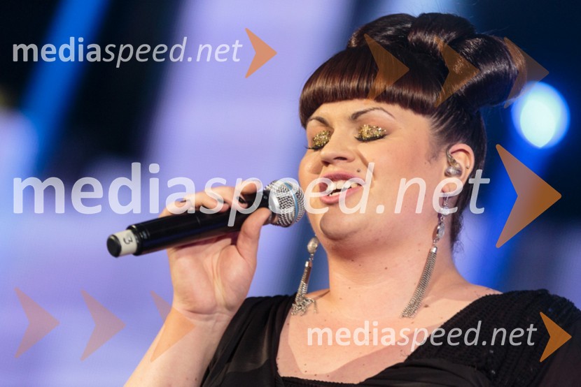 Aleksandra Lamut, članica skupine Perpetuum JazzilePerpetuum Jazzile, The show