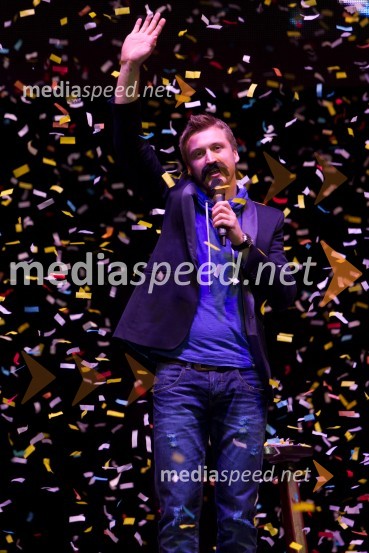 Denis Avdič, stand up komikUdar po moško 2, premiera predstave