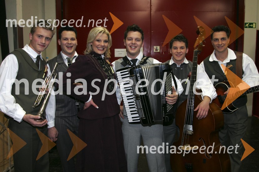 Ansambel Veseli svatje13. festival Polka in valček