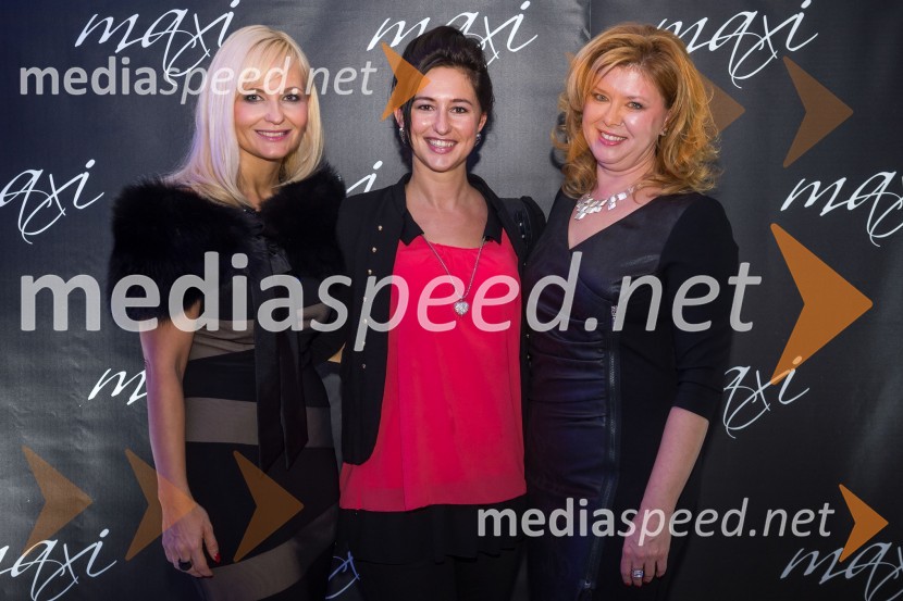 Jerneja Jager, direktorica Modiane; ...;&nbsp;Katja Mihelič, direktorica blagovnice MaxiEkskluzivna modna revija v blagovnici Maxi