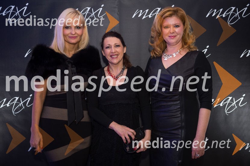 Jerneja Jager, direktorica Modiane; ...;&nbsp;Katja Mihelič, direktorica blagovnice MaxiEkskluzivna modna revija v blagovnici Maxi
