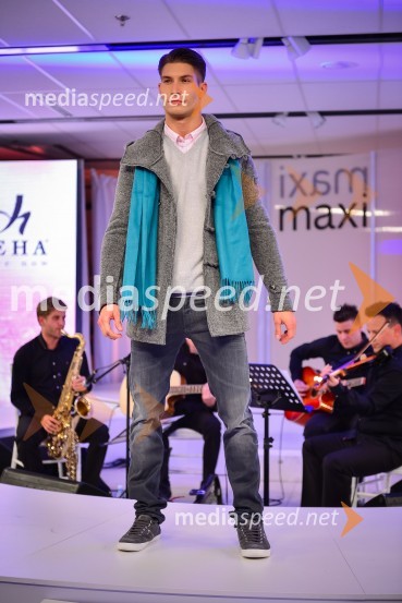 Miha Vodičar, plesalecEkskluzivna modna revija v blagovnici Maxi