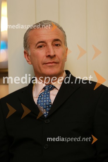 Šukrija Kačar, direktor Aurora 3M+ d.o.o.8. slovenski forum inovacij 2013, prvi dan