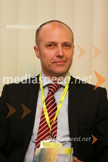 8. slovenski forum inovacij 2013, prvi dan