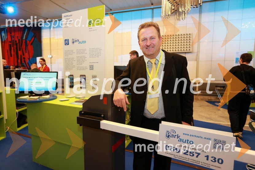 Avgust Senica, ParkAuto8. slovenski forum inovacij 2013, prvi dan