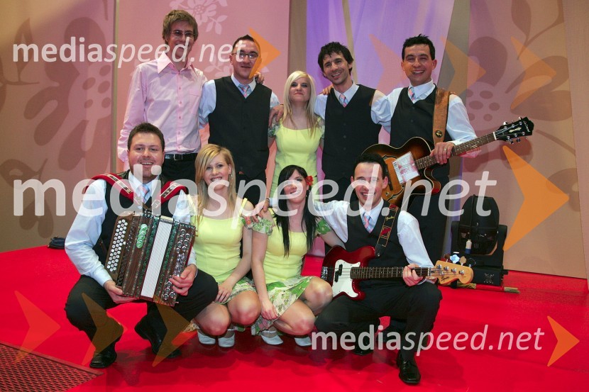 Ansambel Bum, izvajalec najboljše polke po izboru žirije in Ansambel Spev, zmagovalec festivala13. festival Polka in valček