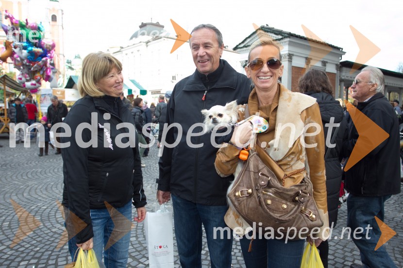 Mojca Javh s prijateljiMartinovanje v Ljubljani 2013