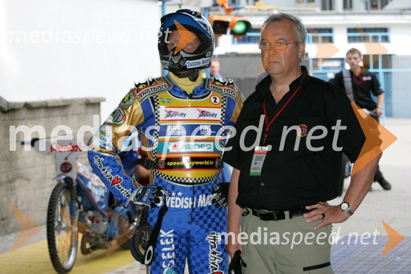 Tony Rickardsson, Švedska in Ole Olsen, direktor speedway grand prix dirkSPEEDWAY, Speedway Grand Prix - VN Poljske 2005 trening