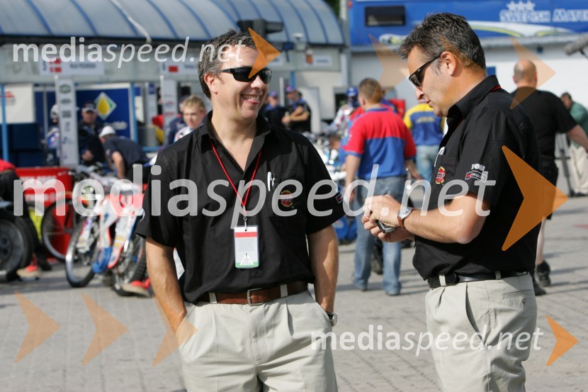 John Postlethwaite, direktor in lastnik podjetja BSI - Benfield sports international (lastnik licence za organiziranje in trženje speedway grand prix dirk) in Paul Belamy, BSISPEEDWAY, Speedway Grand Prix - VN Poljske 2005 trening