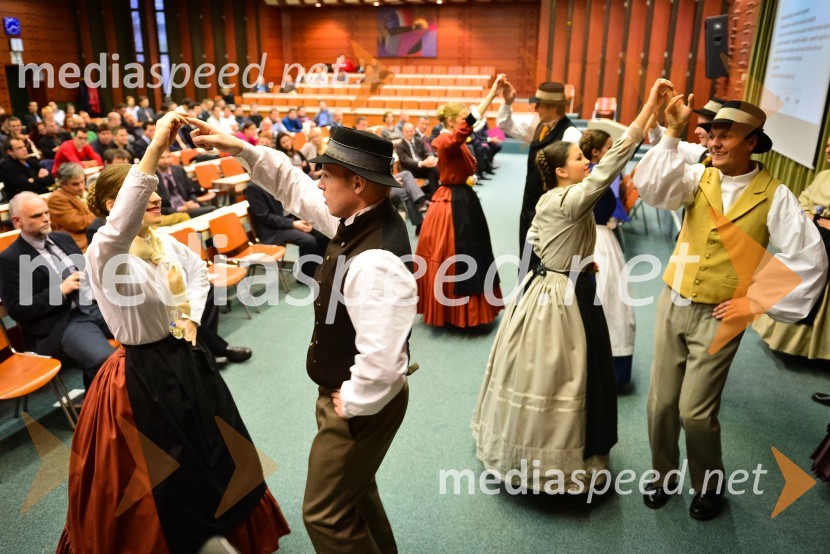 20 let prvega interdisciplinarnega študija na Univerzi v Mariboru20 let prvega interdisciplinarnega študija na Univerzi v Mariboru