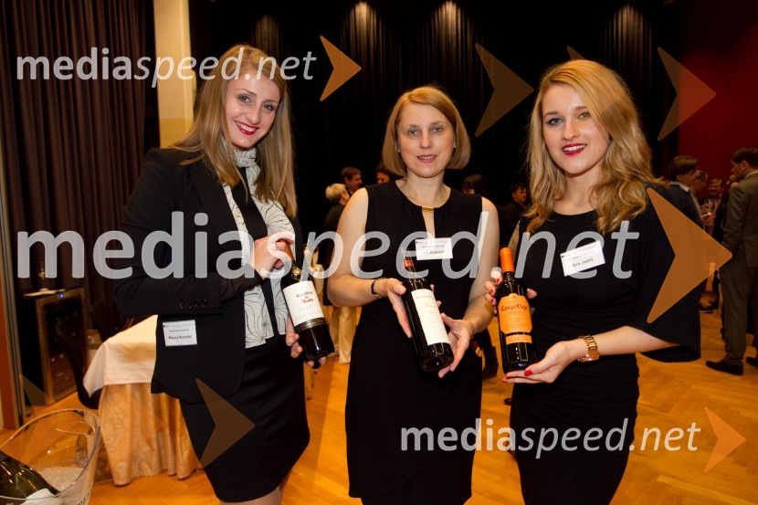 Manca Kocutar, Pernod Ricard Slovenija; Lili Vodušek, Pernod Ricard Slovenija; Eva Japelj, Pernod Ricard Slovenija16. Slovenski festival vin in 6. Festival Kulinarike 2013