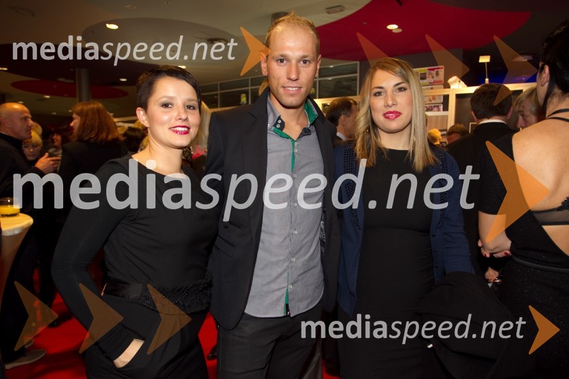 Vesna Čermelj; Kristijan Koren, kolesar; Tanja SelesNa kanto, premiera slovenskega športnega filma