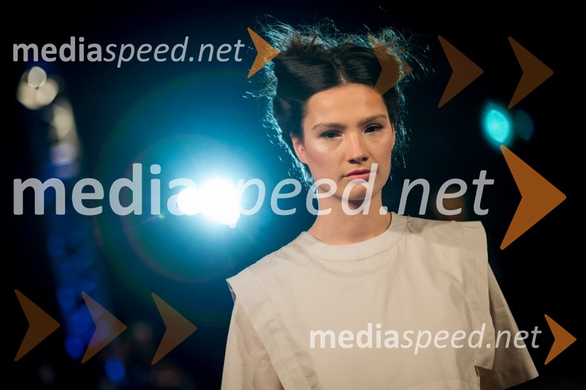 Mladi Trendi oblikovalec leta, modno umetniški dogodekMladi Trendi oblikovalec leta, modno umetniški dogodek