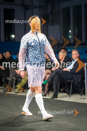 Mladi Trendi oblikovalec leta, modno umetniški dogodekMladi Trendi oblikovalec leta, modno umetniški dogodek