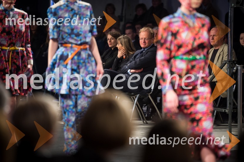 Mladi Trendi oblikovalec leta, modno umetniški dogodekMladi Trendi oblikovalec leta, modno umetniški dogodek